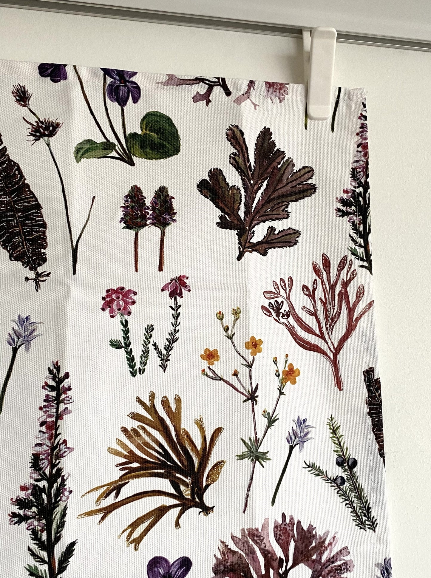 Tea Towel - Shetland Wild Flowers & Seaweeds - Pattern