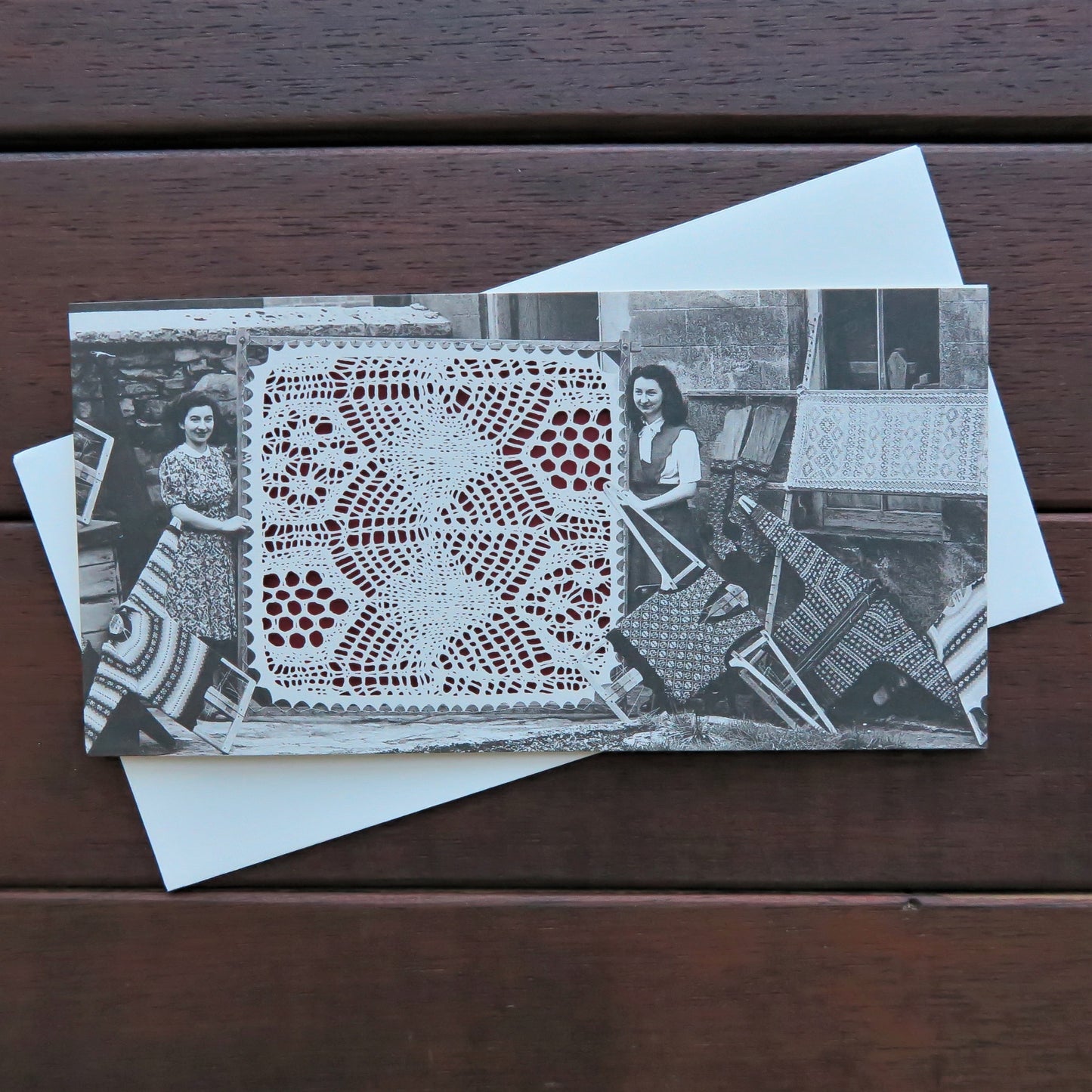 Lace Folded Card - Spider Design